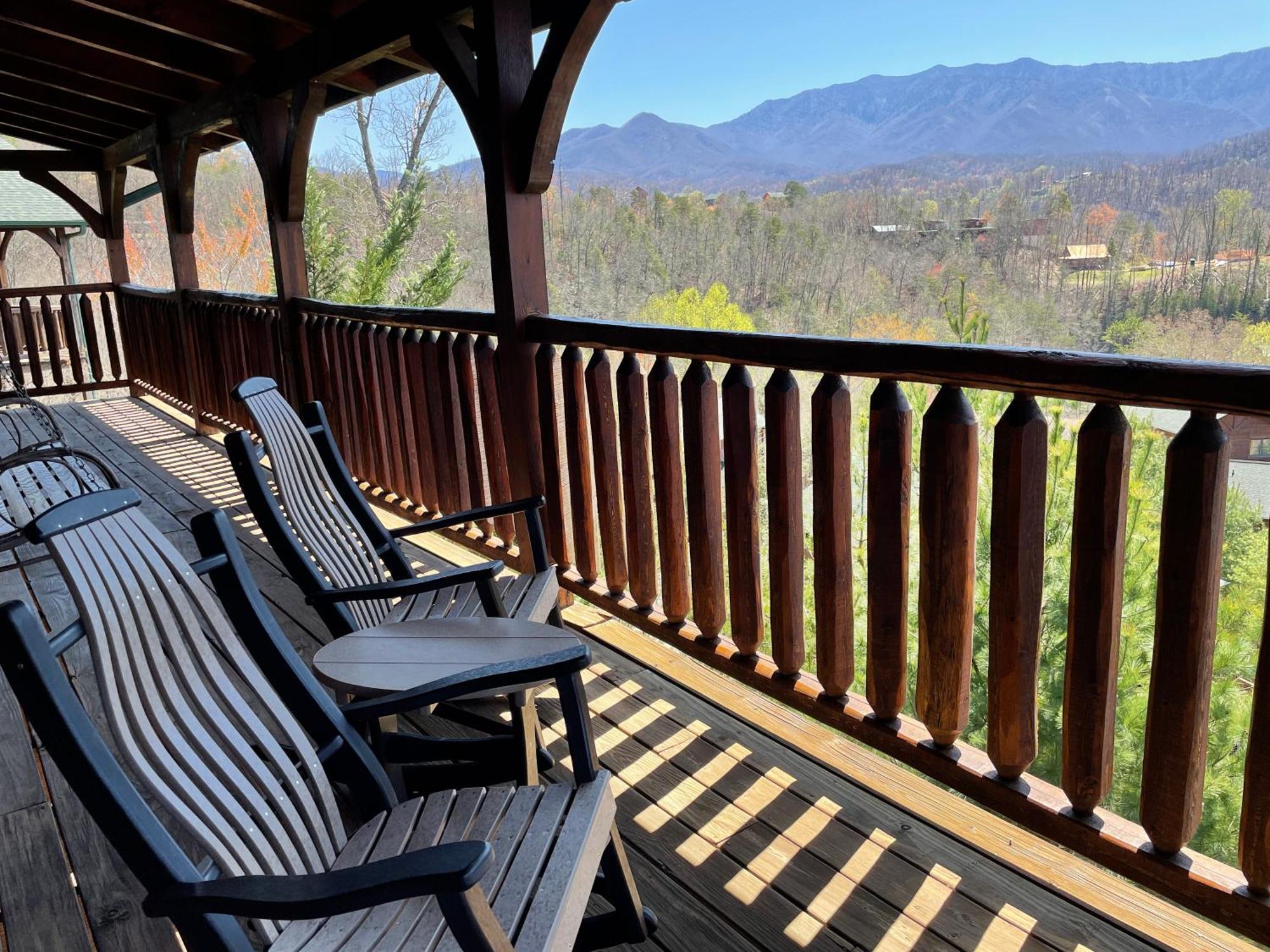 Smoky Mountain Views Villa Gatlinburg Exterior photo
