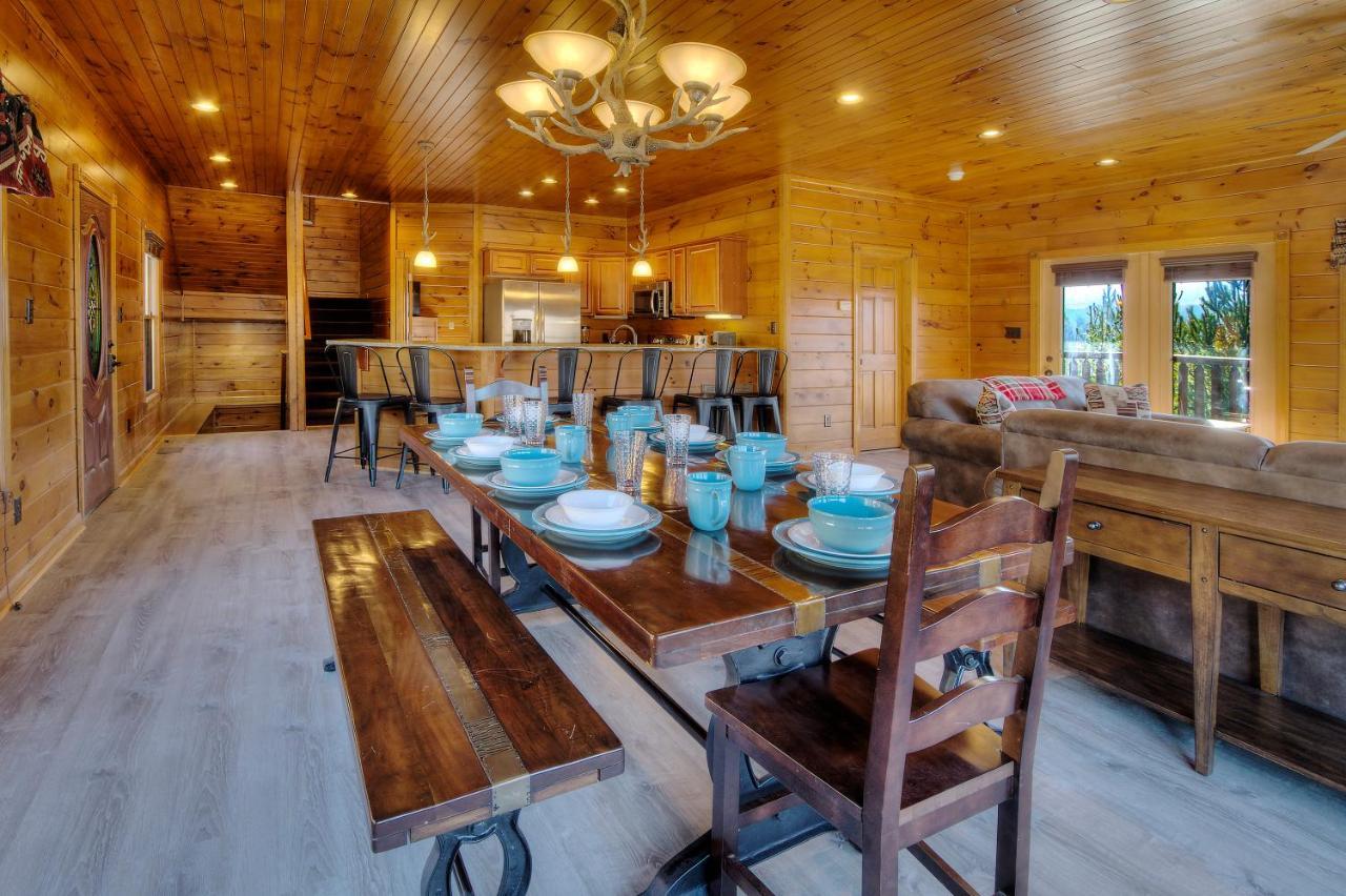 Smoky Mountain Views Villa Gatlinburg Exterior photo