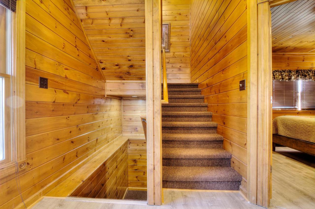 Smoky Mountain Views Villa Gatlinburg Exterior photo