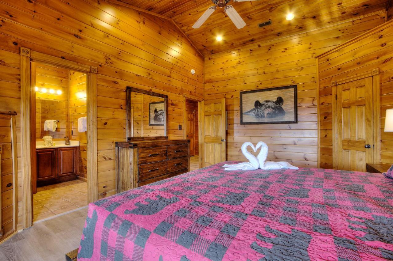 Smoky Mountain Views Villa Gatlinburg Exterior photo