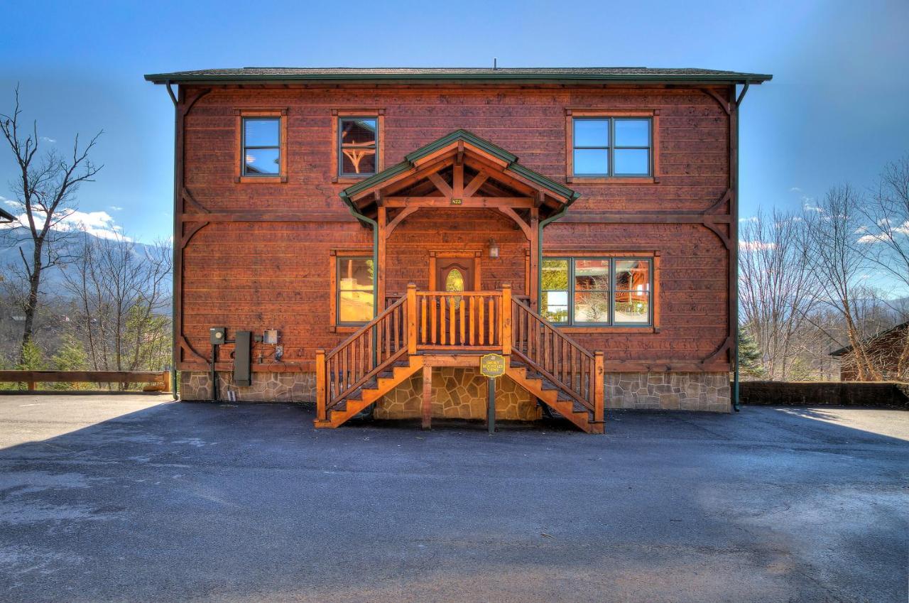 Smoky Mountain Views Villa Gatlinburg Exterior photo